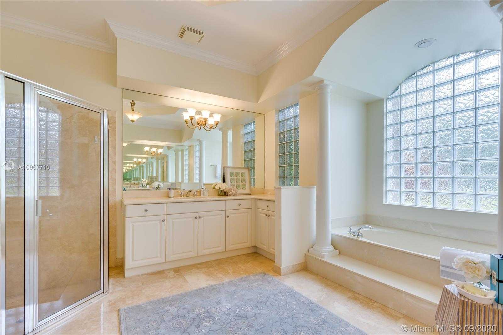 Small Image of 10767 GARDEN RIDGE CT #-, Davie Number 12
