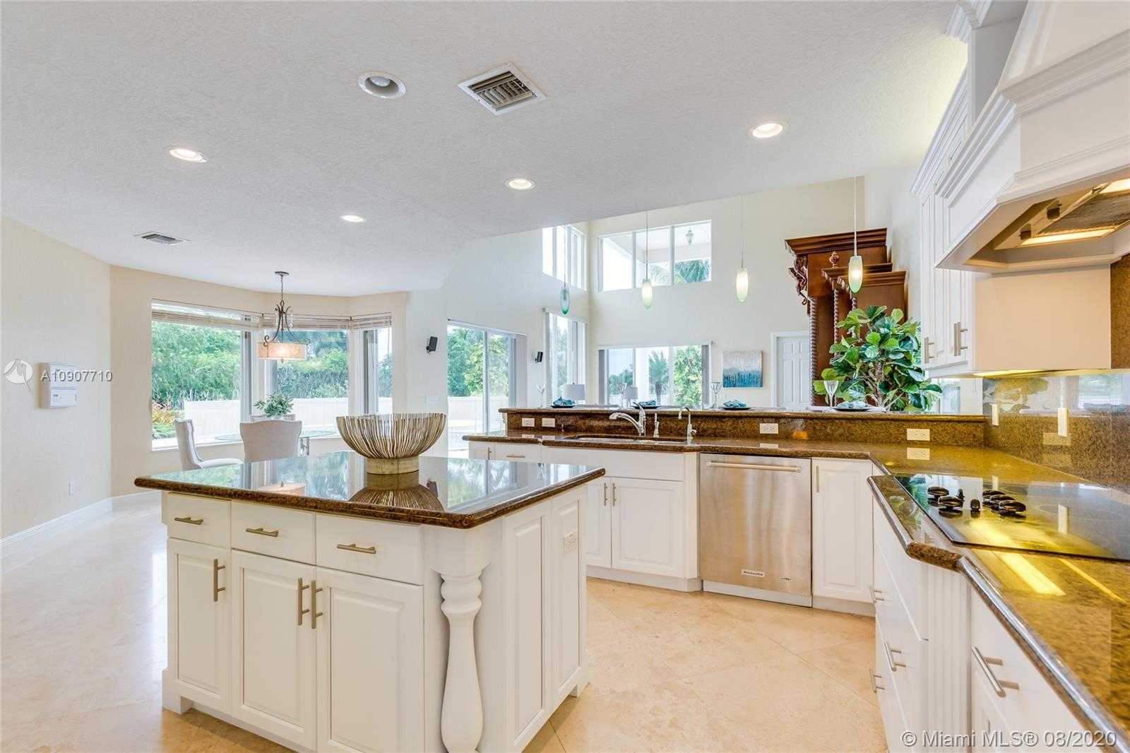 Small Image of 10767 GARDEN RIDGE CT #-, Davie Number 16