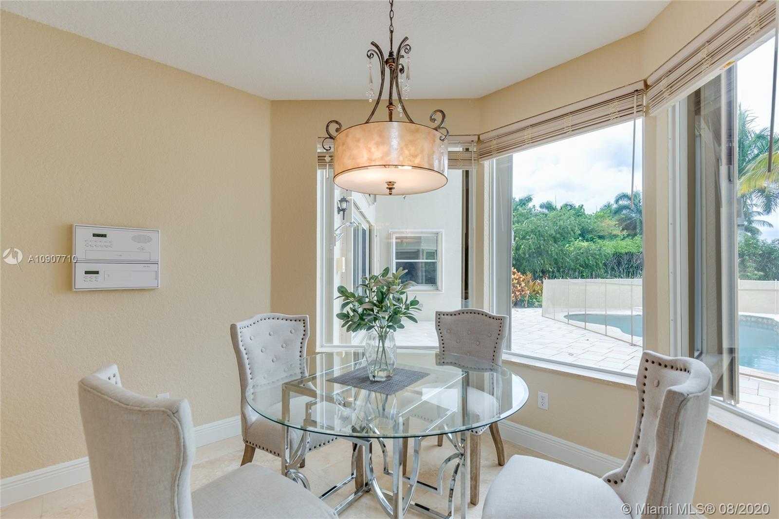Small Image of 10767 GARDEN RIDGE CT #-, Davie Number 18