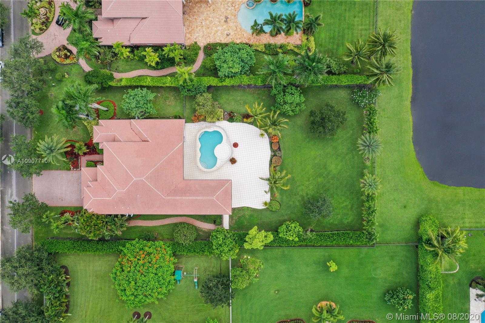 Small Image of 10767 GARDEN RIDGE CT #-, Davie Number 26