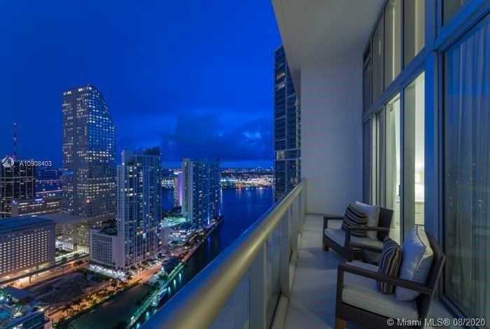 Small Image of 485 BRICKELL AVE #4003, Miami Number 10