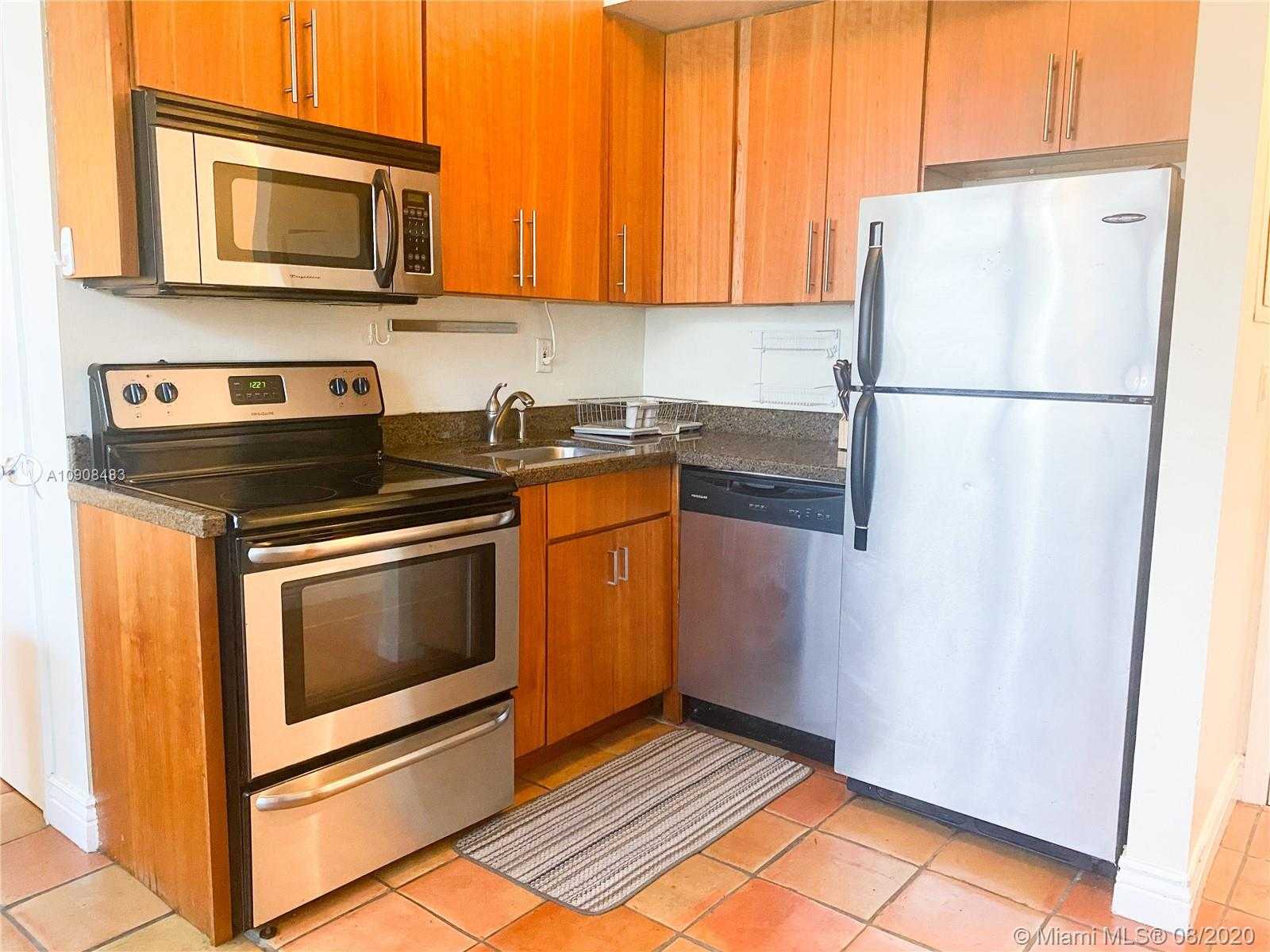 Small Image of 1342 DREXEL AVE #204, Miami Beach Number 2