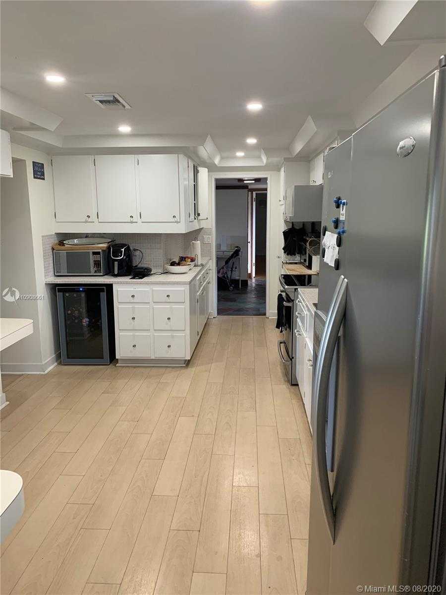 Small Image of 4515 SAN AMARO DR, Coral Gables Number 11