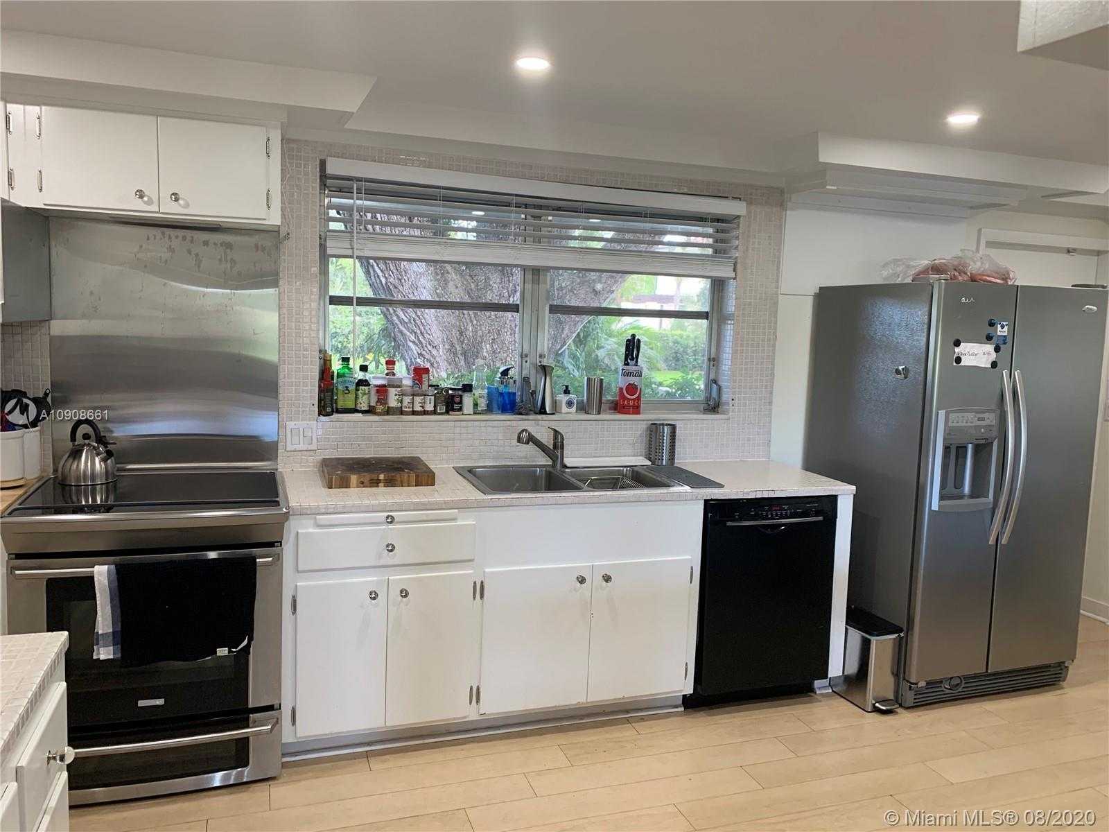 Small Image of 4515 SAN AMARO DR, Coral Gables Number 12