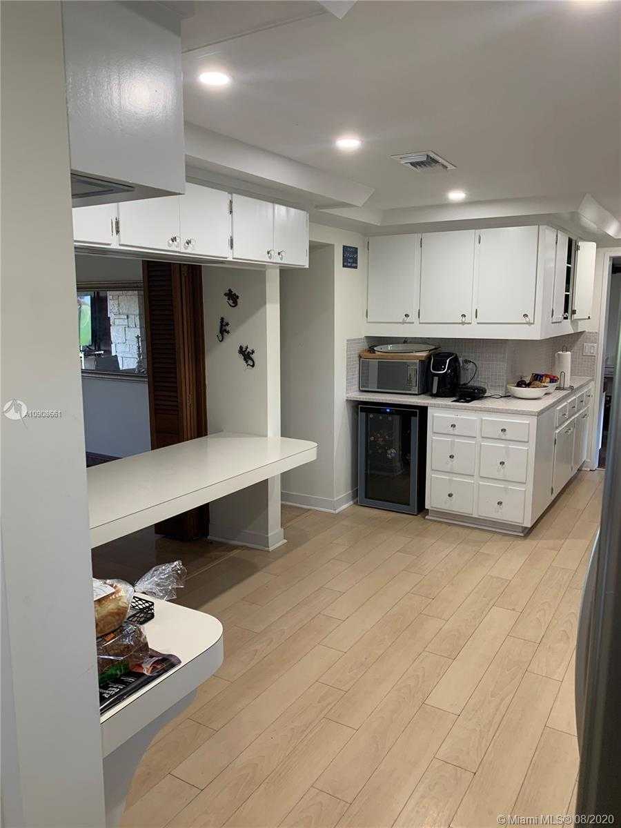 Small Image of 4515 SAN AMARO DR, Coral Gables Number 13