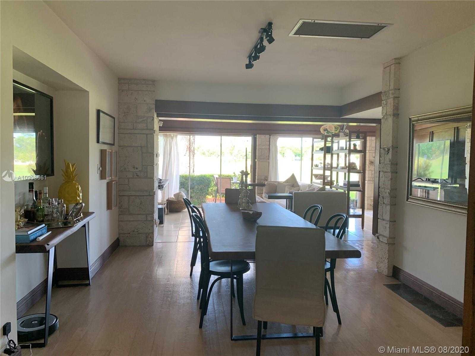Small Image of 4515 SAN AMARO DR, Coral Gables Number 17