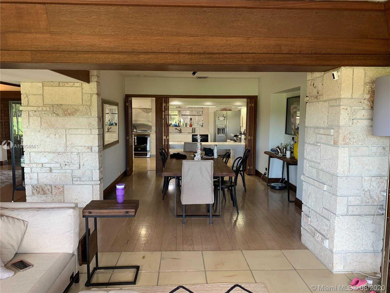 Small Image of 4515 SAN AMARO DR, Coral Gables Number 18