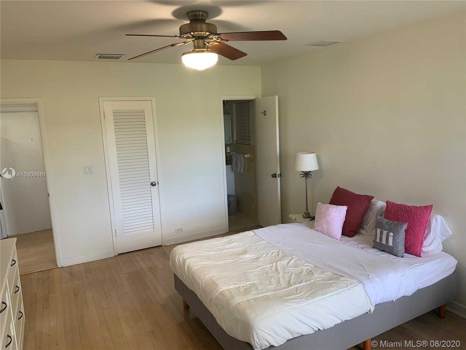 Small Image of 4515 SAN AMARO DR, Coral Gables Number 26