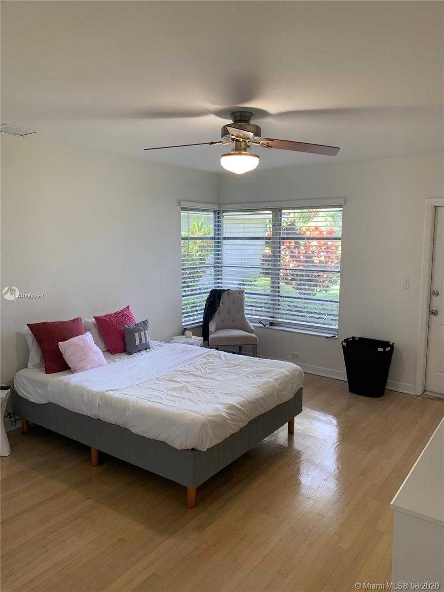 Small Image of 4515 SAN AMARO DR, Coral Gables Number 27
