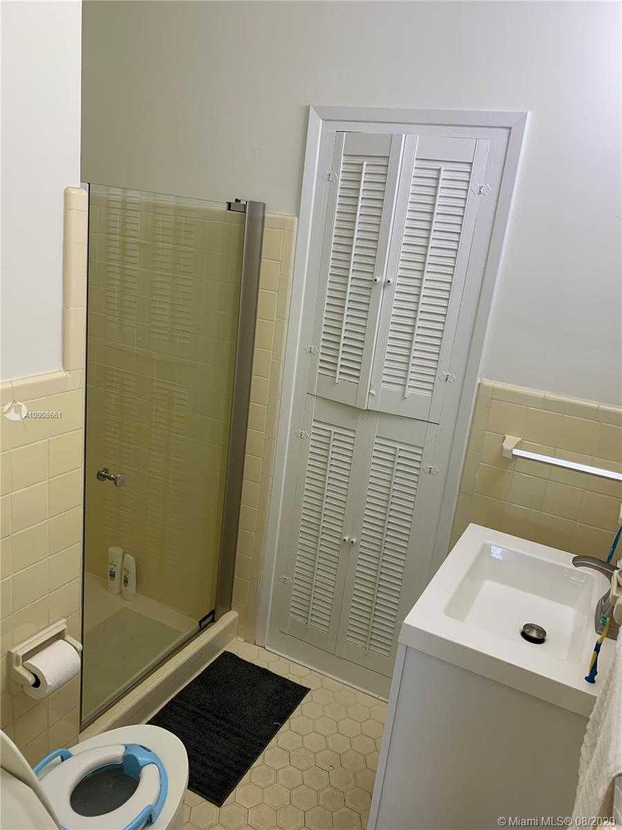 Small Image of 4515 SAN AMARO DR, Coral Gables Number 29