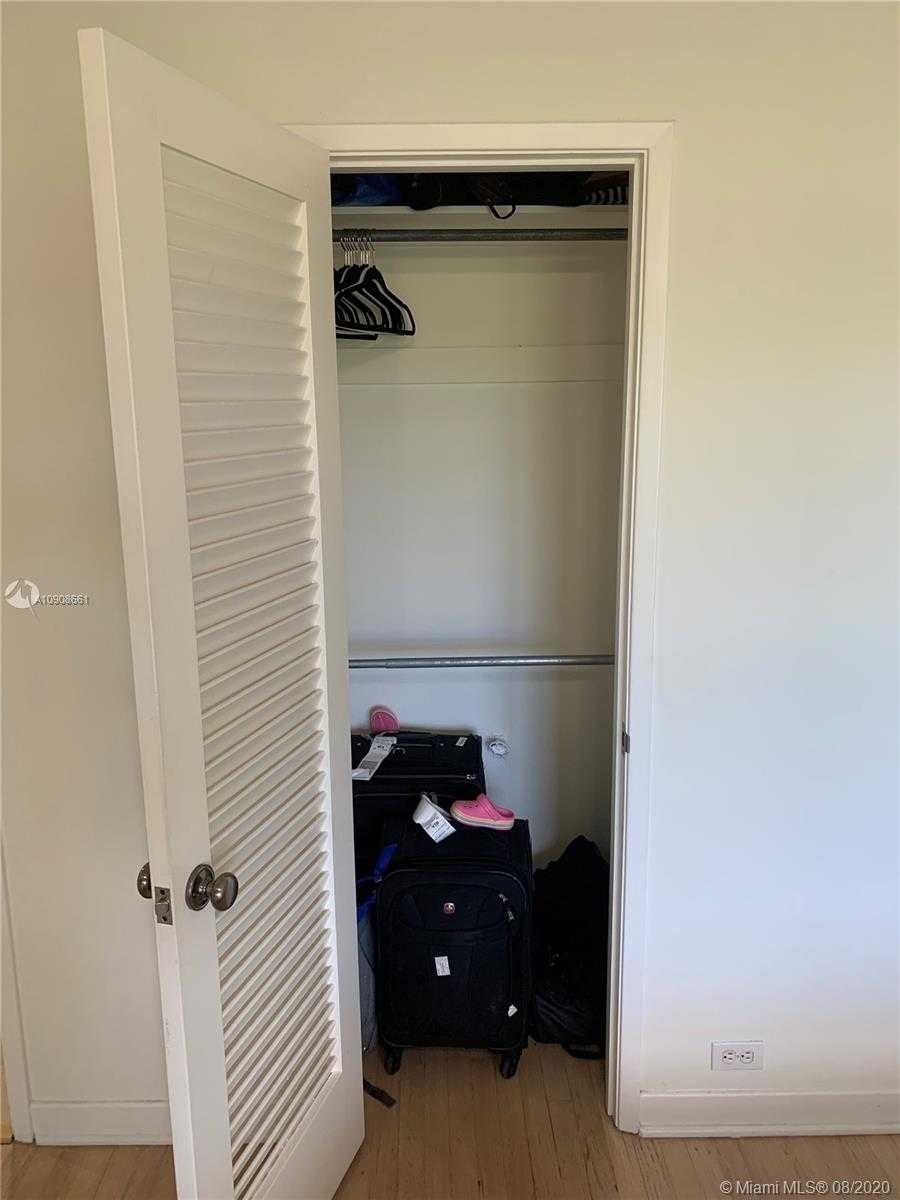 Small Image of 4515 SAN AMARO DR, Coral Gables Number 31