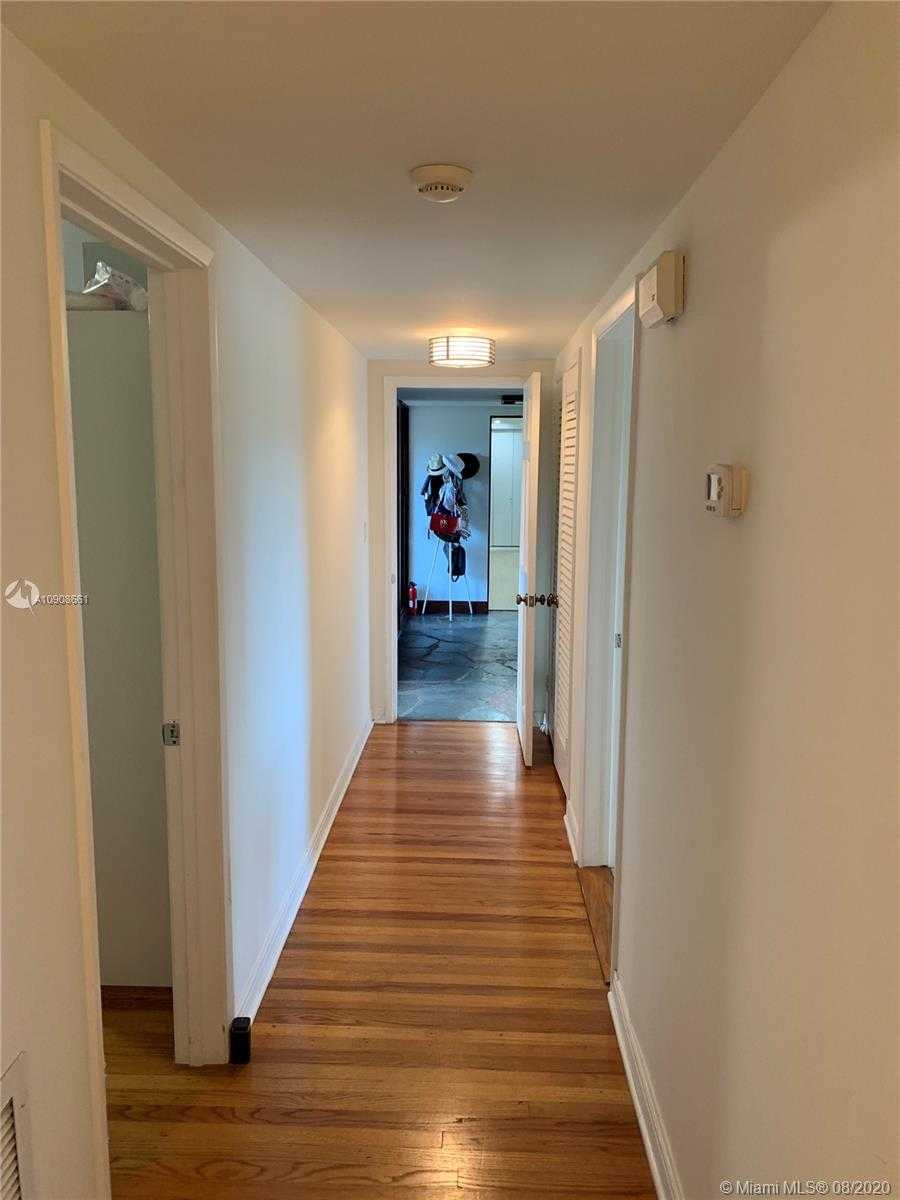 Small Image of 4515 SAN AMARO DR, Coral Gables Number 35