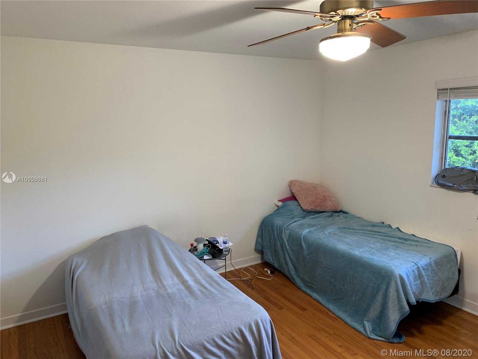 Small Image of 4515 SAN AMARO DR, Coral Gables Number 37