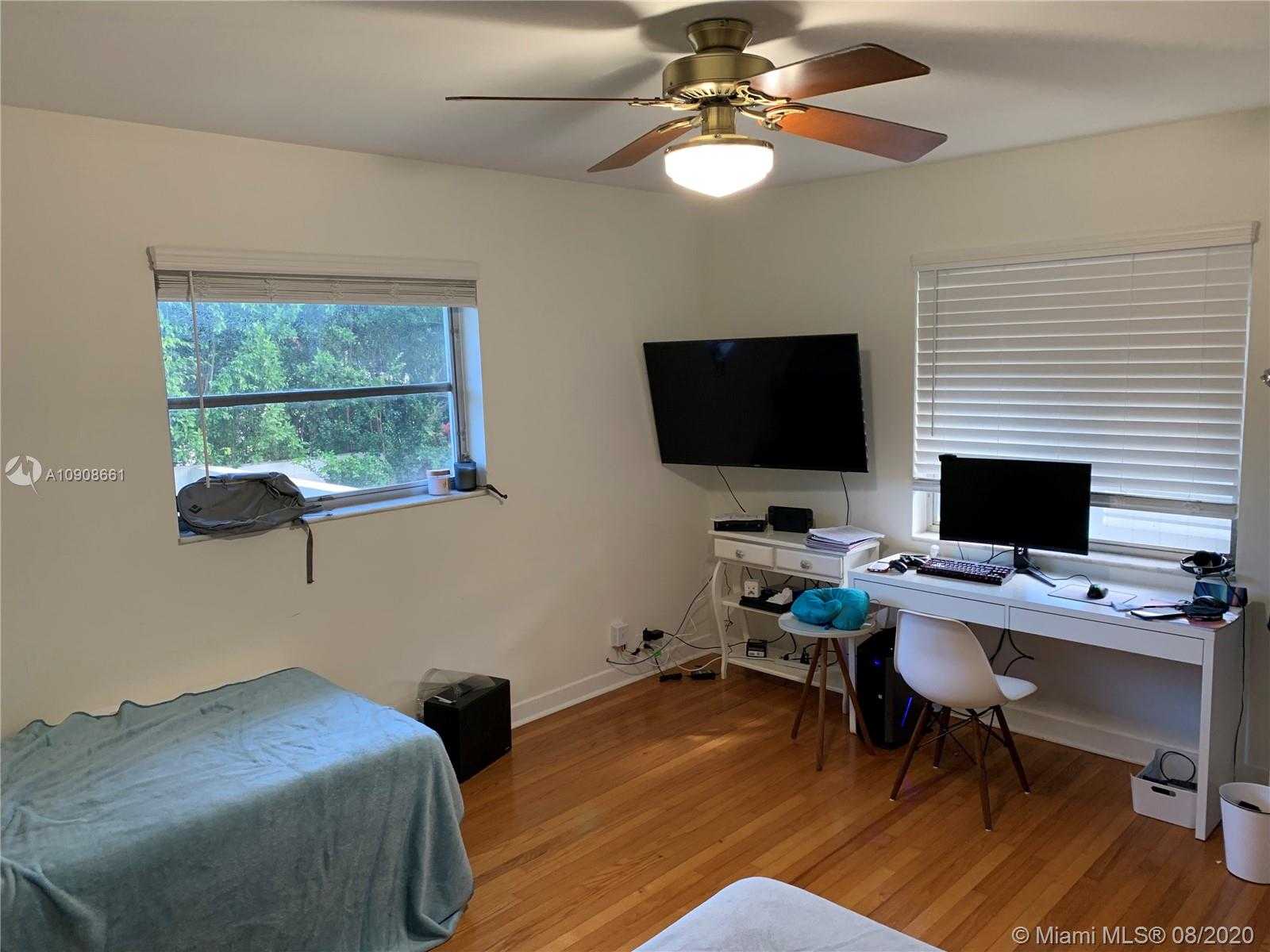 Small Image of 4515 SAN AMARO DR, Coral Gables Number 38