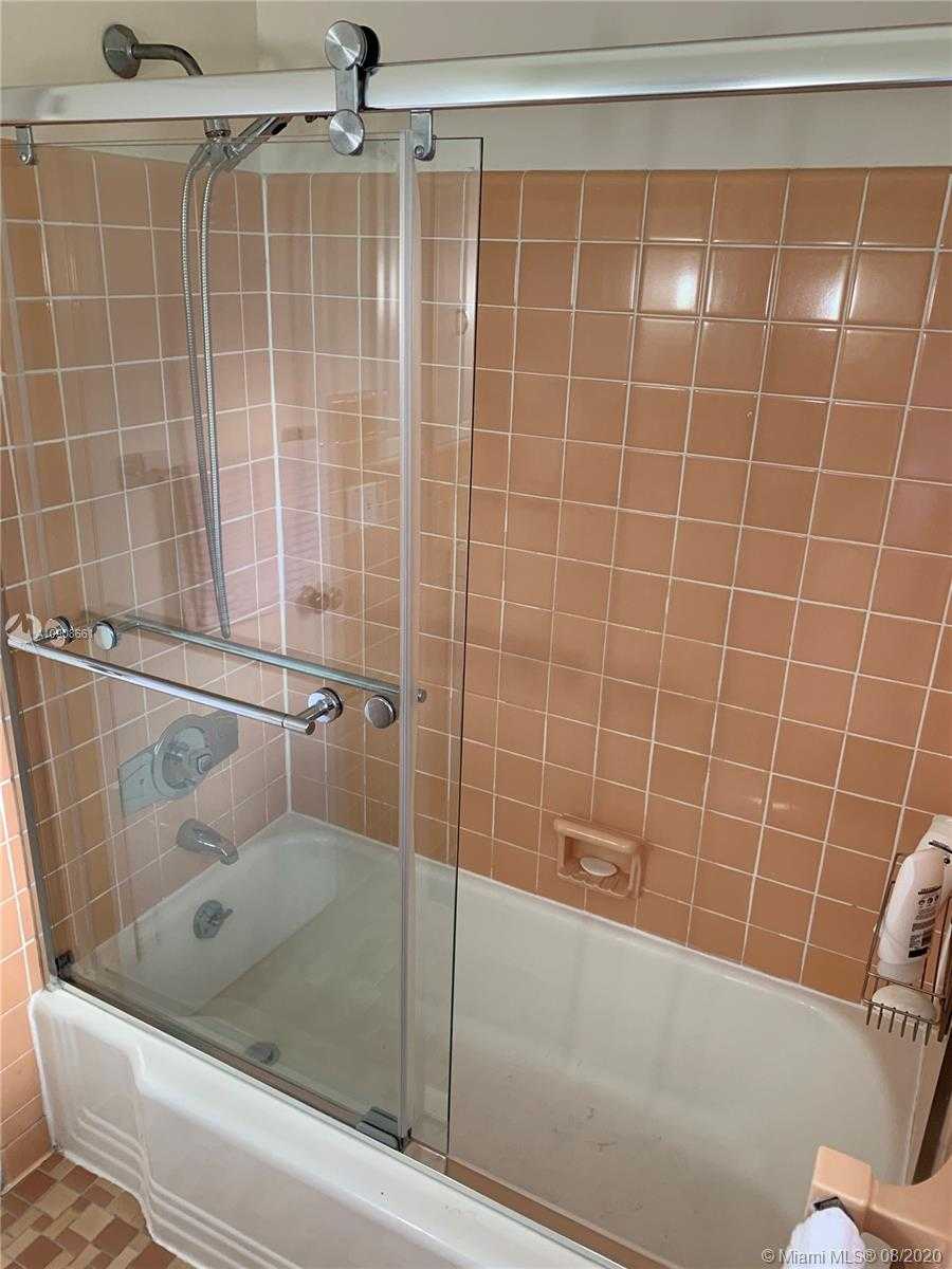 Small Image of 4515 SAN AMARO DR, Coral Gables Number 40