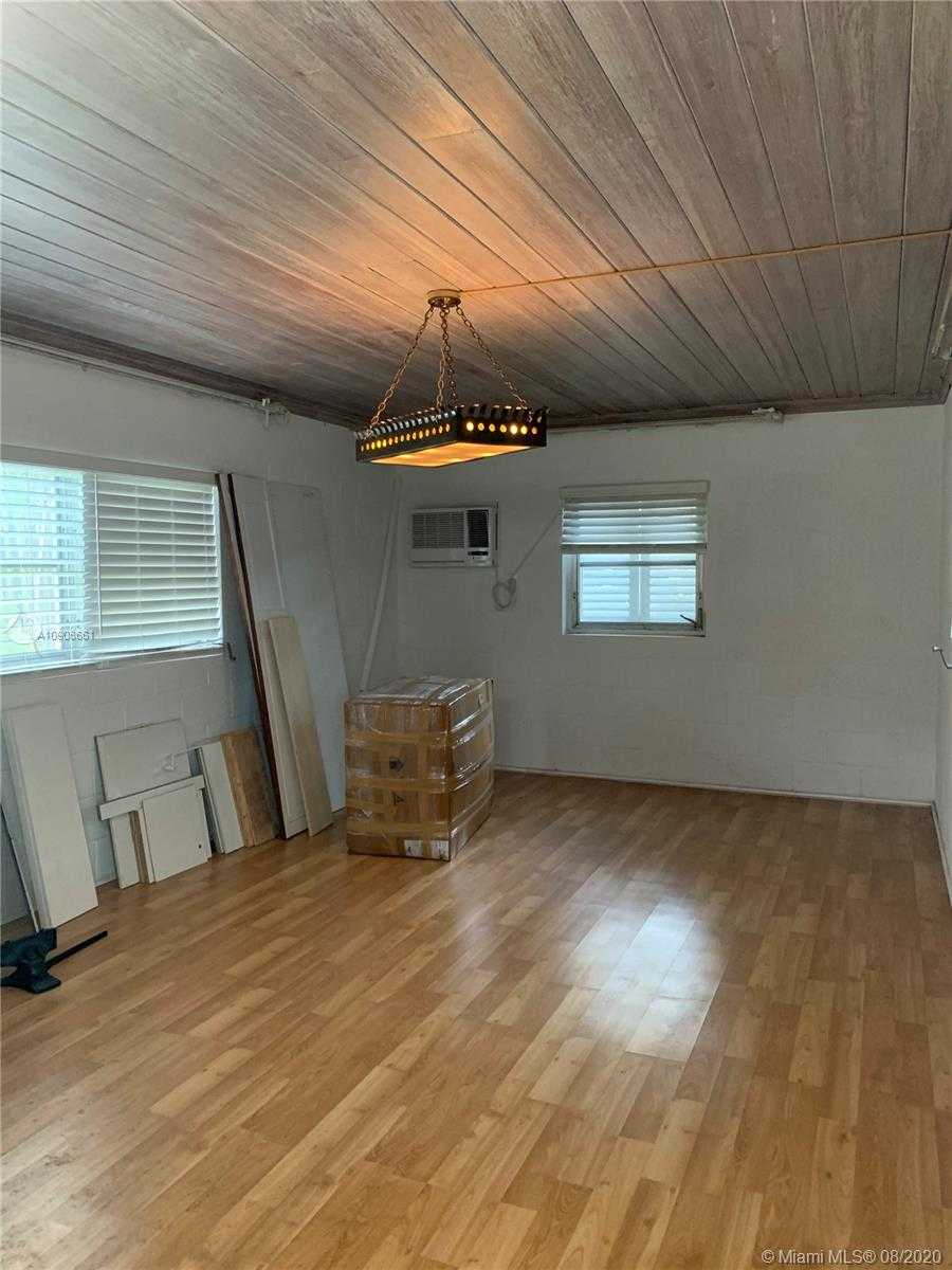 Small Image of 4515 SAN AMARO DR, Coral Gables Number 43