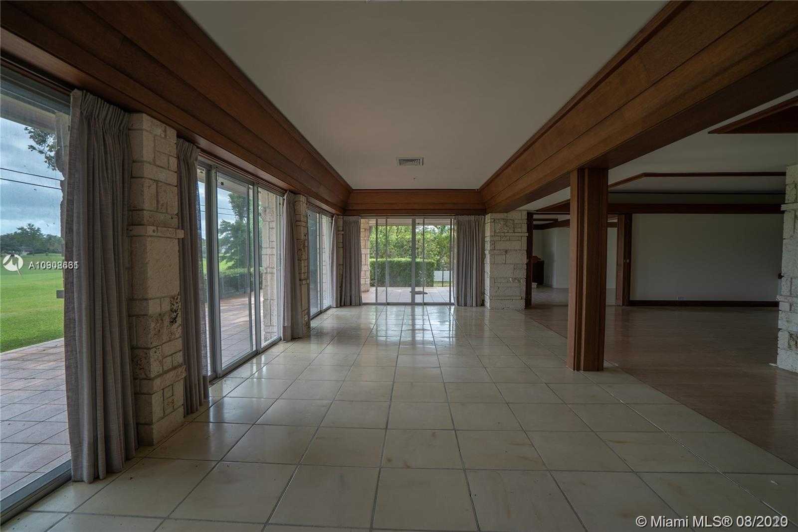 Small Image of 4515 SAN AMARO DR, Coral Gables Number 48