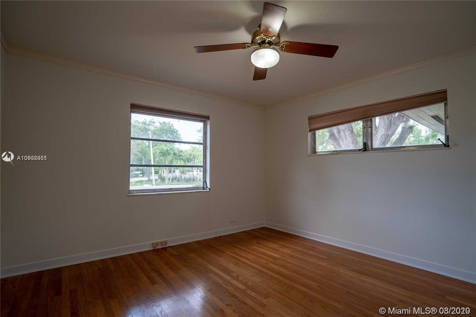 Small Image of 4515 SAN AMARO DR, Coral Gables Number 55