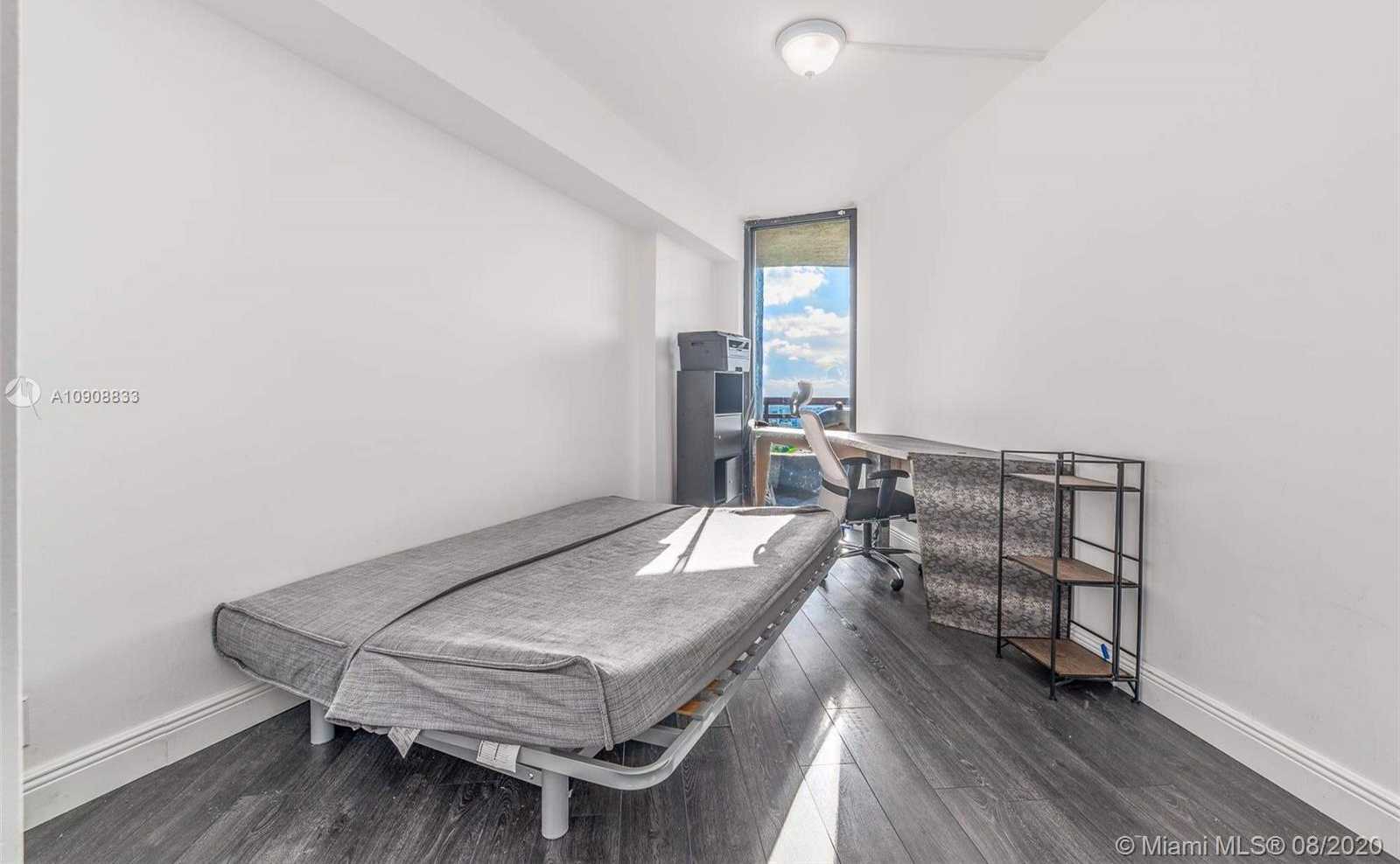 Small Image of 3300 NORTH EAST 191ST ST #PH4, Aventura Number 13