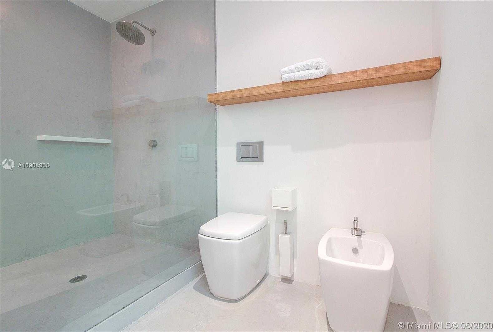 Small Image of 125 OCEAN DR #L0101, Miami Beach Number 17