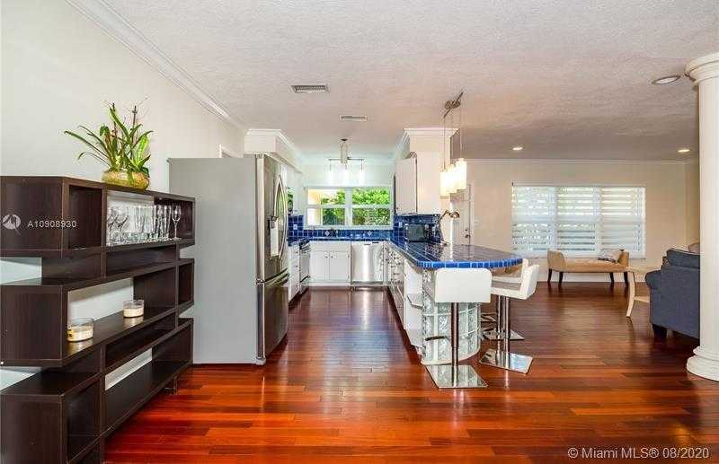 Small Image of 1223 SEMINOLE DR, Fort Lauderdale Number 12
