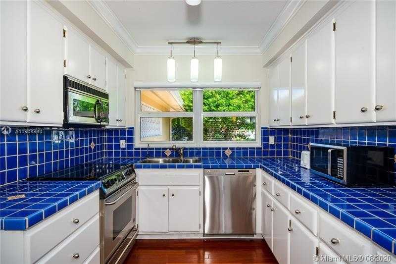 Small Image of 1223 SEMINOLE DR, Fort Lauderdale Number 14