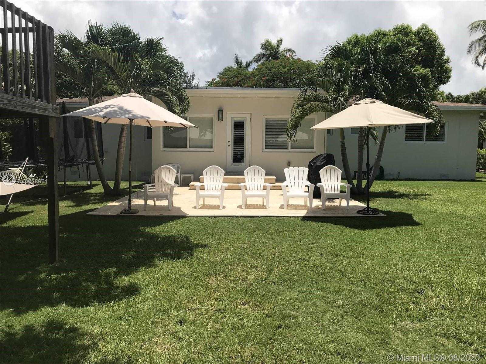 Small Image of 8300 SOUTH WEST 60TH AVE, South Miami Number 22
