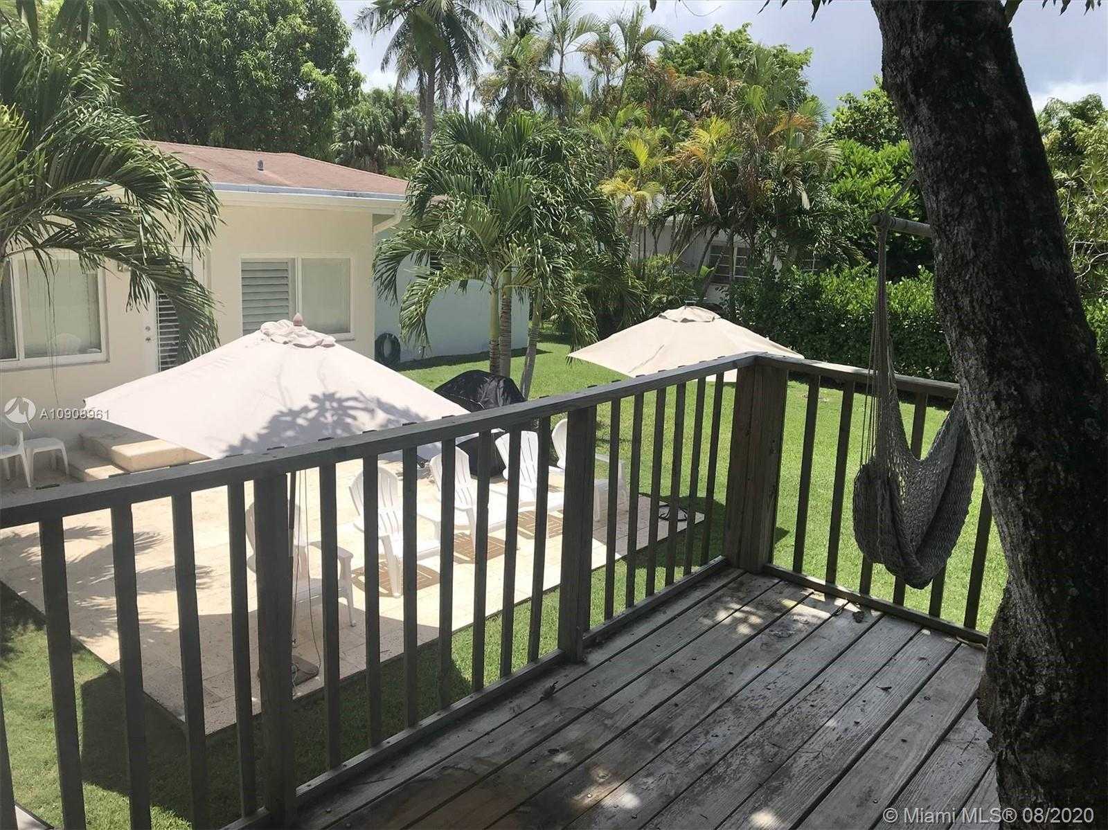 Small Image of 8300 SOUTH WEST 60TH AVE, South Miami Number 23