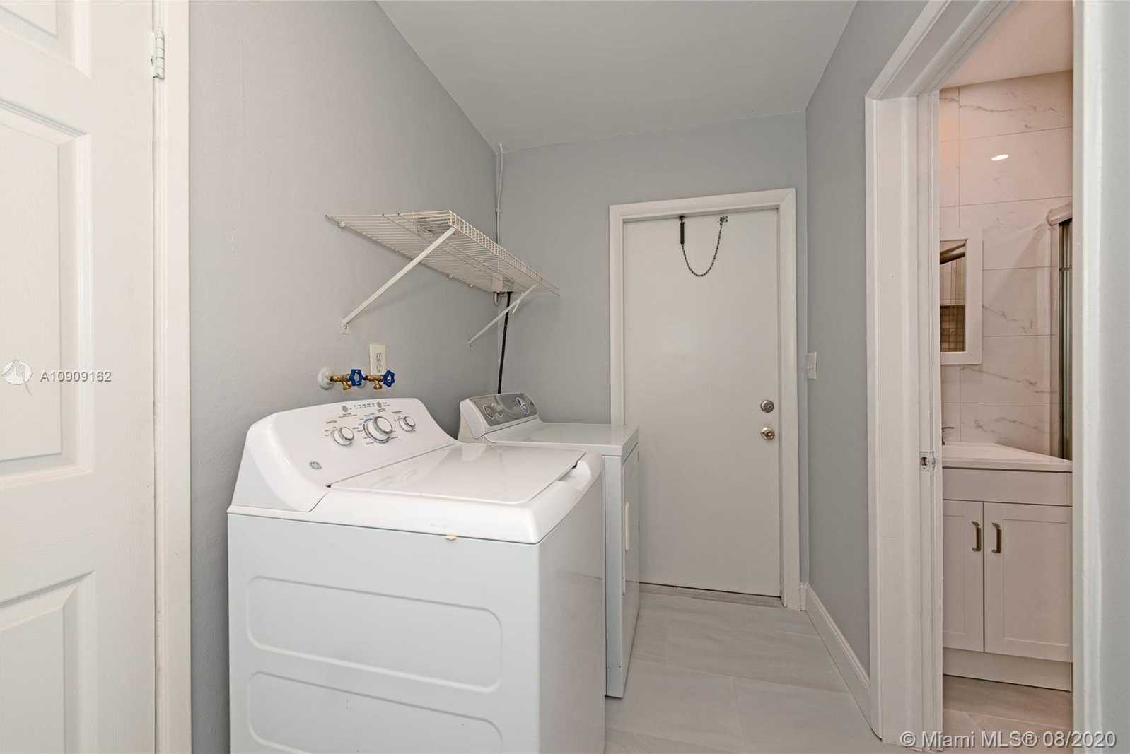 Small Image of 130 SOUTH EAST 6TH CT, Pompano Beach Number 18