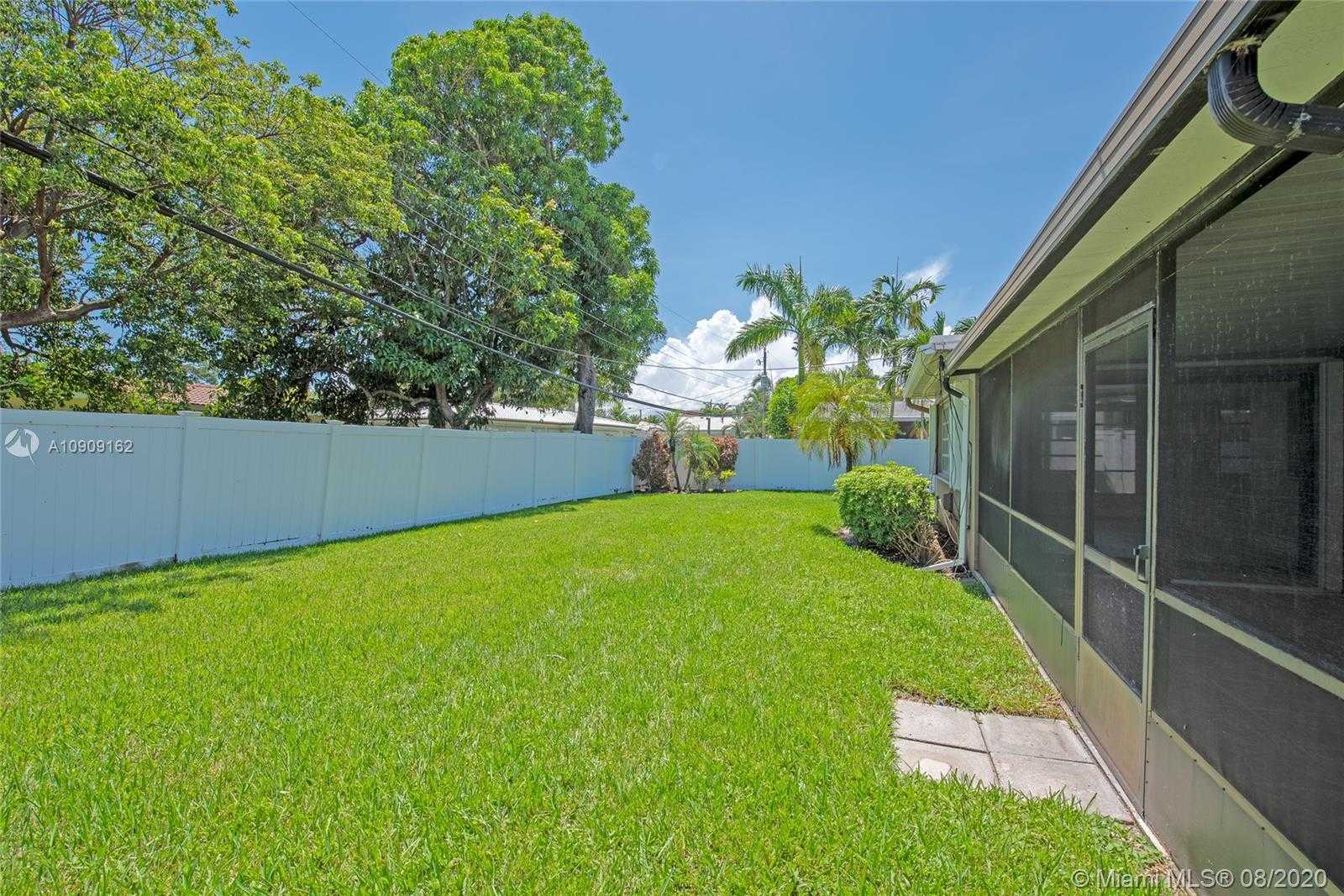 Small Image of 130 SOUTH EAST 6TH CT, Pompano Beach Number 20