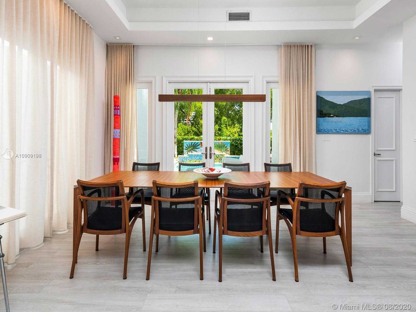 Small Image of 16 TURTLE WALK, Key Biscayne Number 6