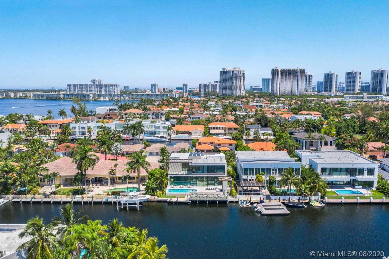 Small Image of 3260 NORTH EAST 165TH ST #NA, North Miami Beach Number 31