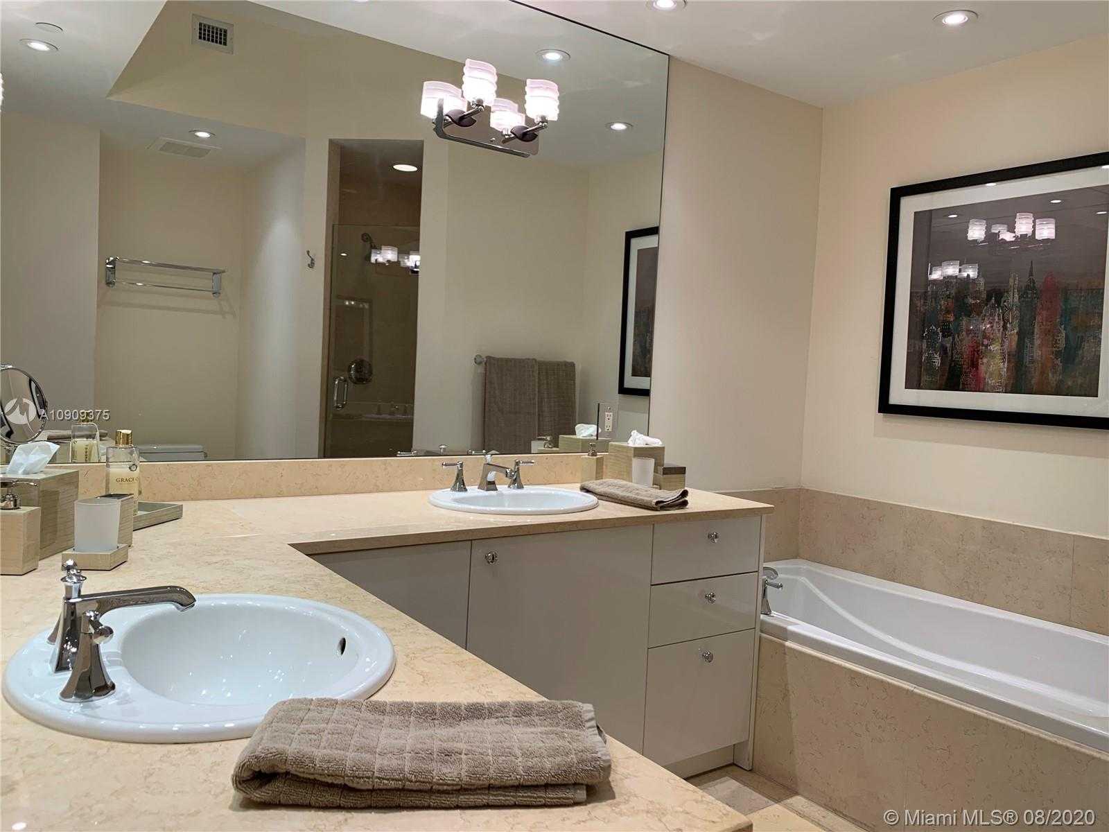 Small Image of 20000 EAST COUNTRY CLUB DR #TS12, Aventura Number 13