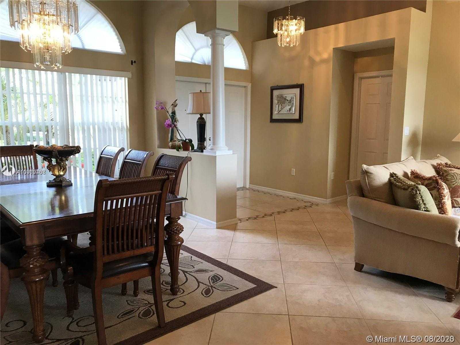 Small Image of 14002 NORTH WEST 12TH ST, Pembroke Pines Number 5