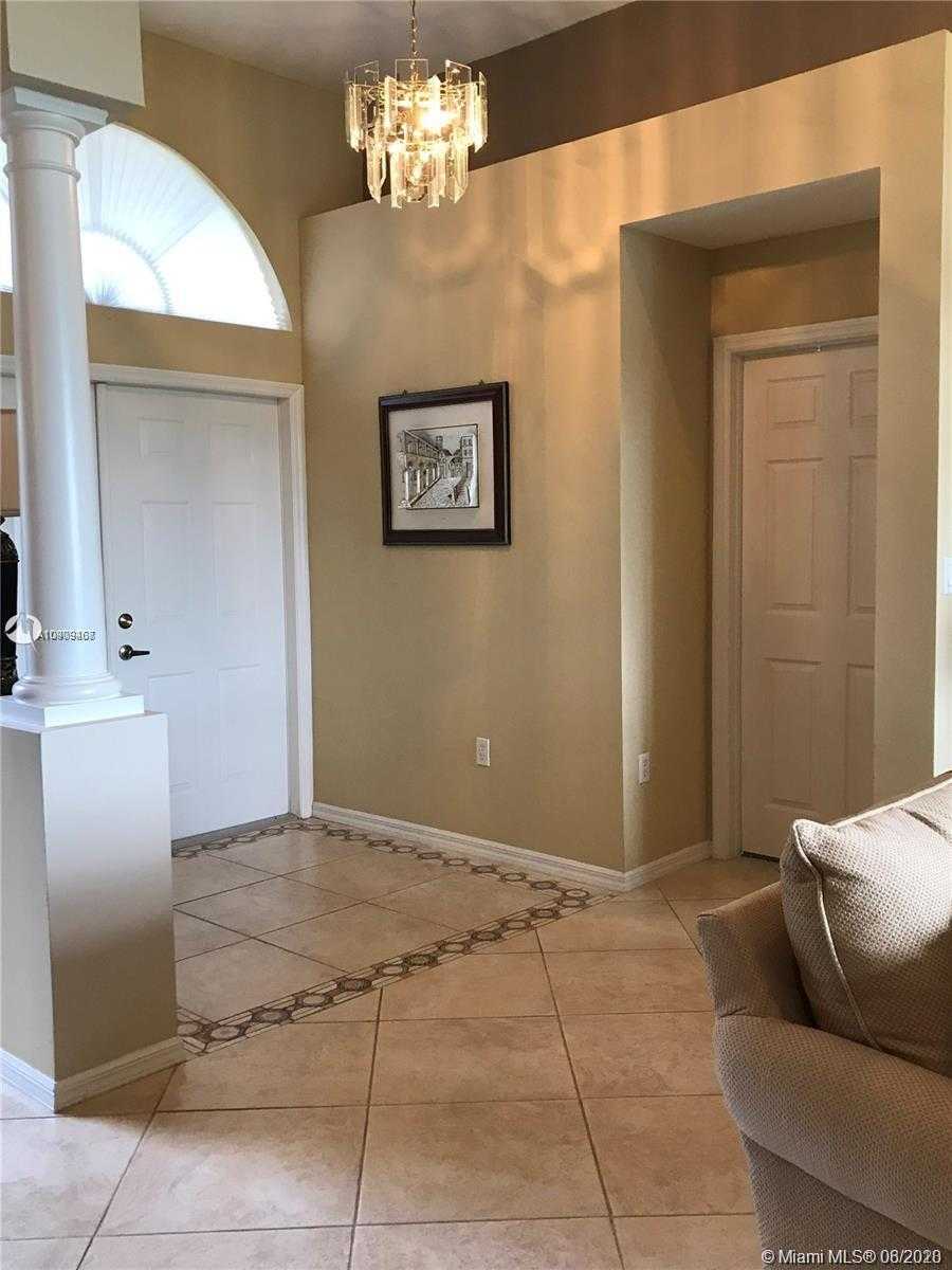 Small Image of 14002 NORTH WEST 12TH ST, Pembroke Pines Number 6