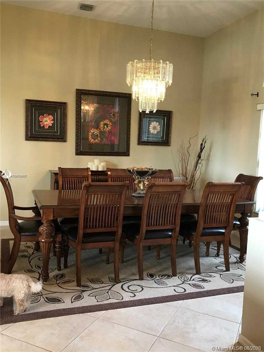 Small Image of 14002 NORTH WEST 12TH ST, Pembroke Pines Number 9
