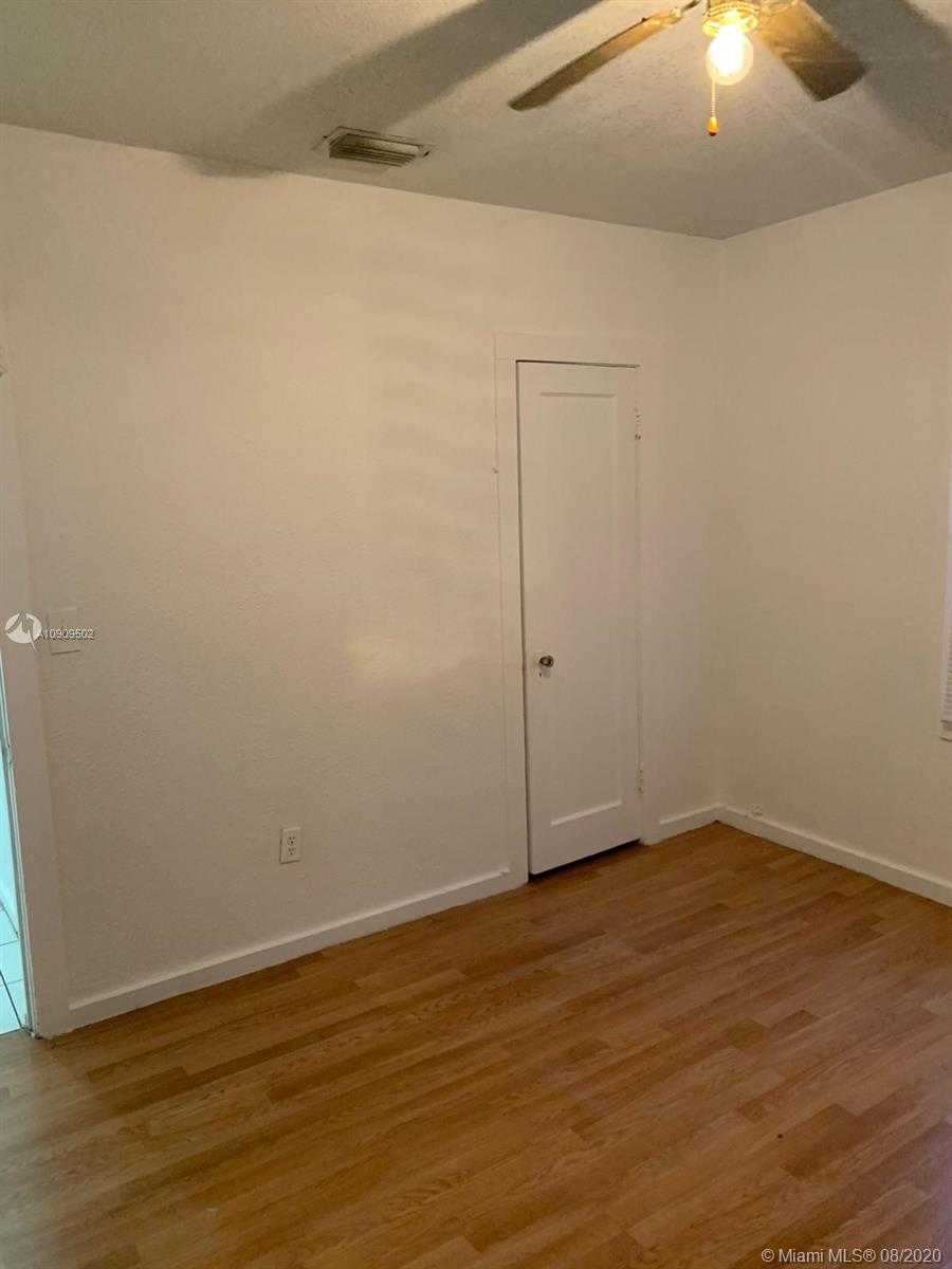 Small Image of 569 NORTH WEST 42ND ST #569, Miami Number 10