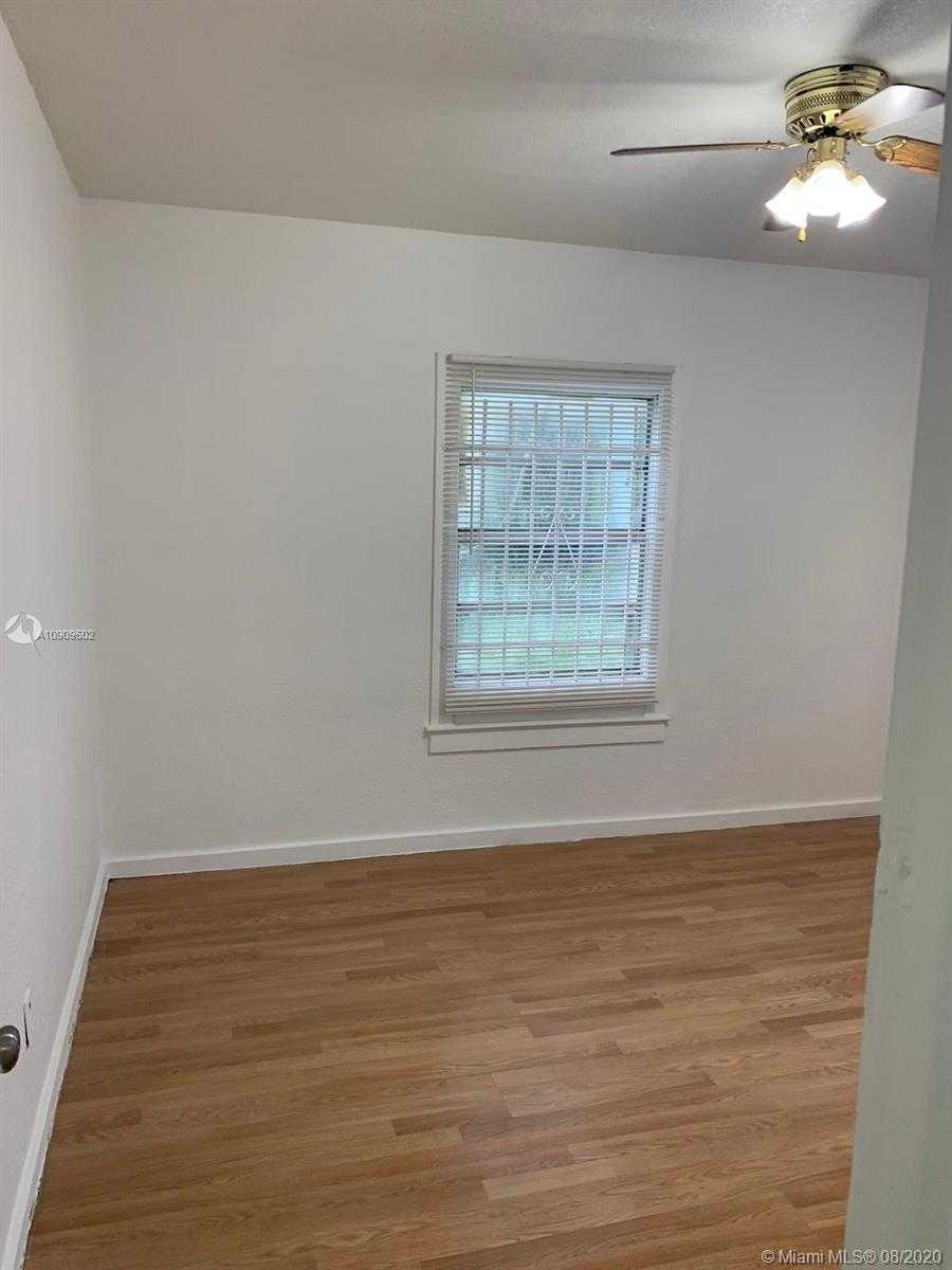 Small Image of 569 NORTH WEST 42ND ST #569, Miami Number 7