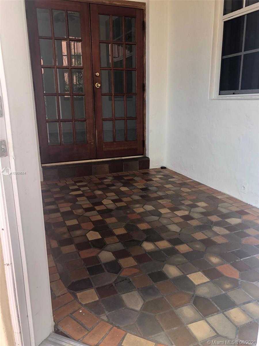 Small Image of 1711 SOUTH WEST 16TH TER, Miami Number 5