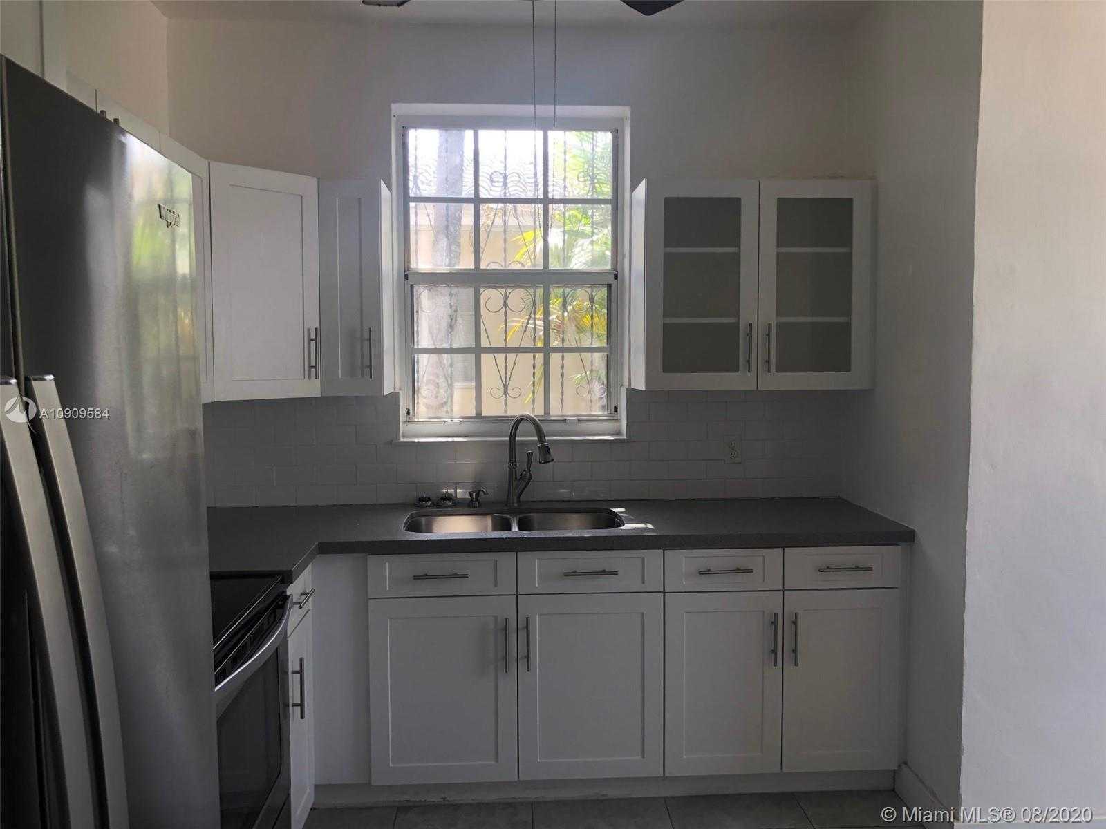 Small Image of 1711 SOUTH WEST 16TH TER, Miami Number 8