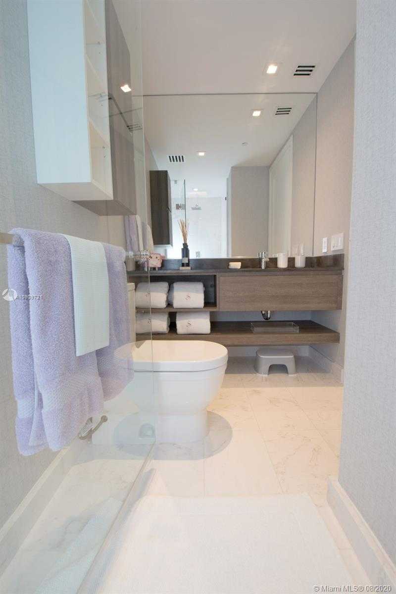 Small Image of 350 OCEAN DR #403N, Key Biscayne Number 12