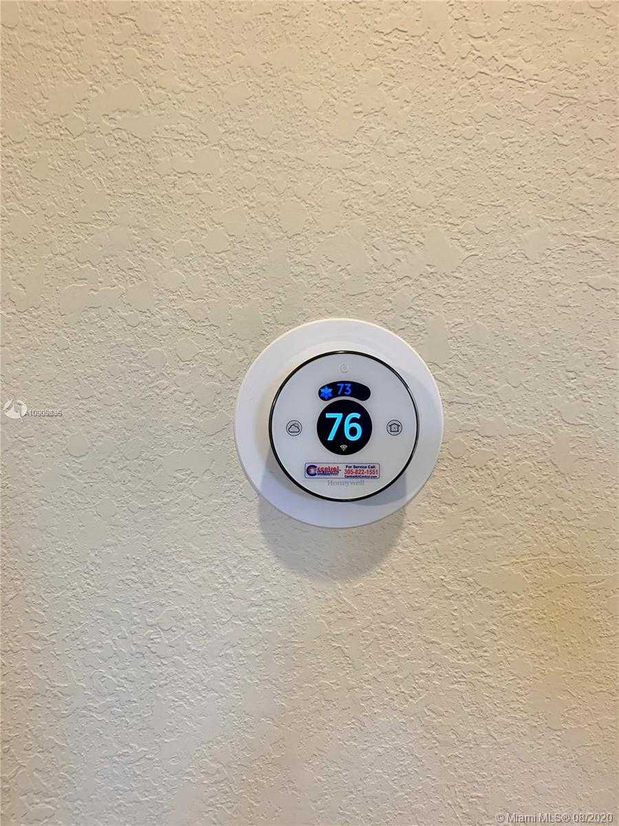 Small Image of 11251 NORTH WEST 88TH ST, Doral Number 19