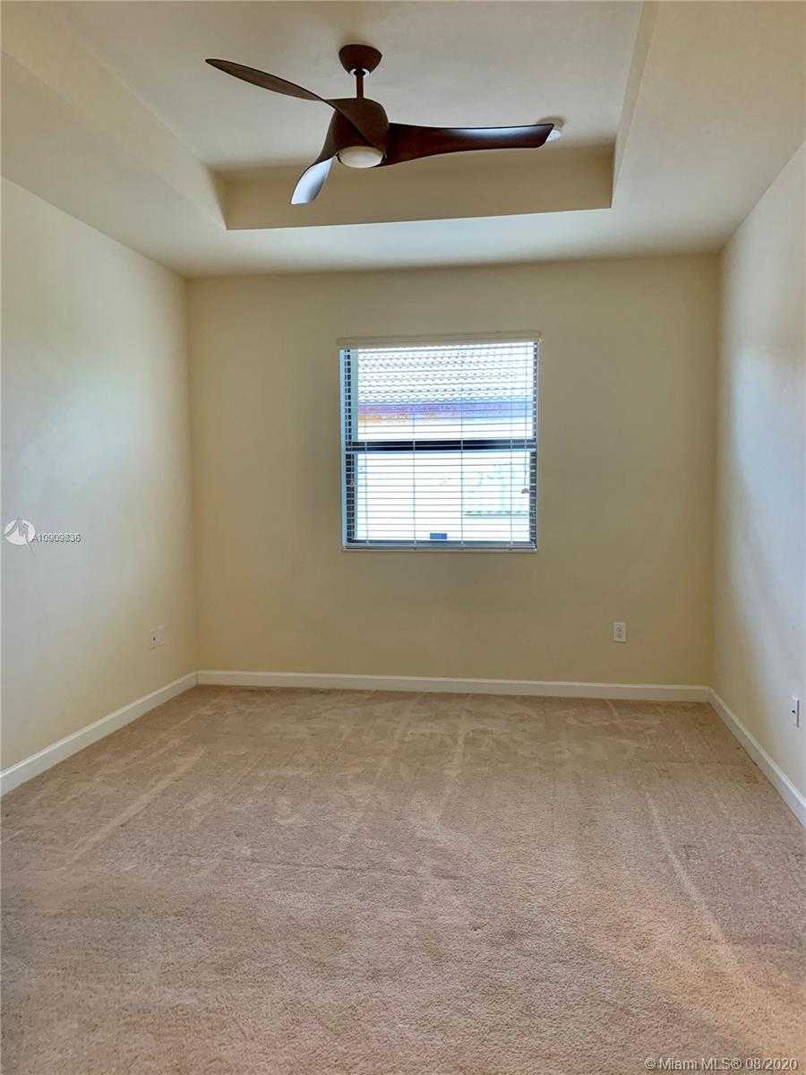 Small Image of 11251 NORTH WEST 88TH ST, Doral Number 26