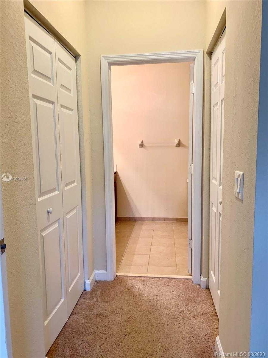 Small Image of 11251 NORTH WEST 88TH ST, Doral Number 27
