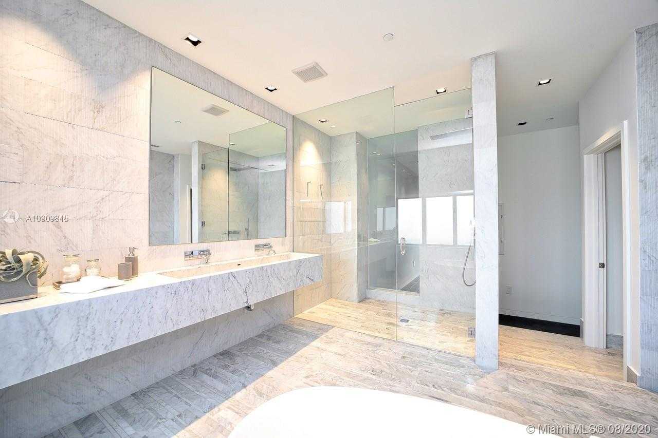 Small Image of 650 NORTH EAST 32ND STREET #5301, Miami Number 21