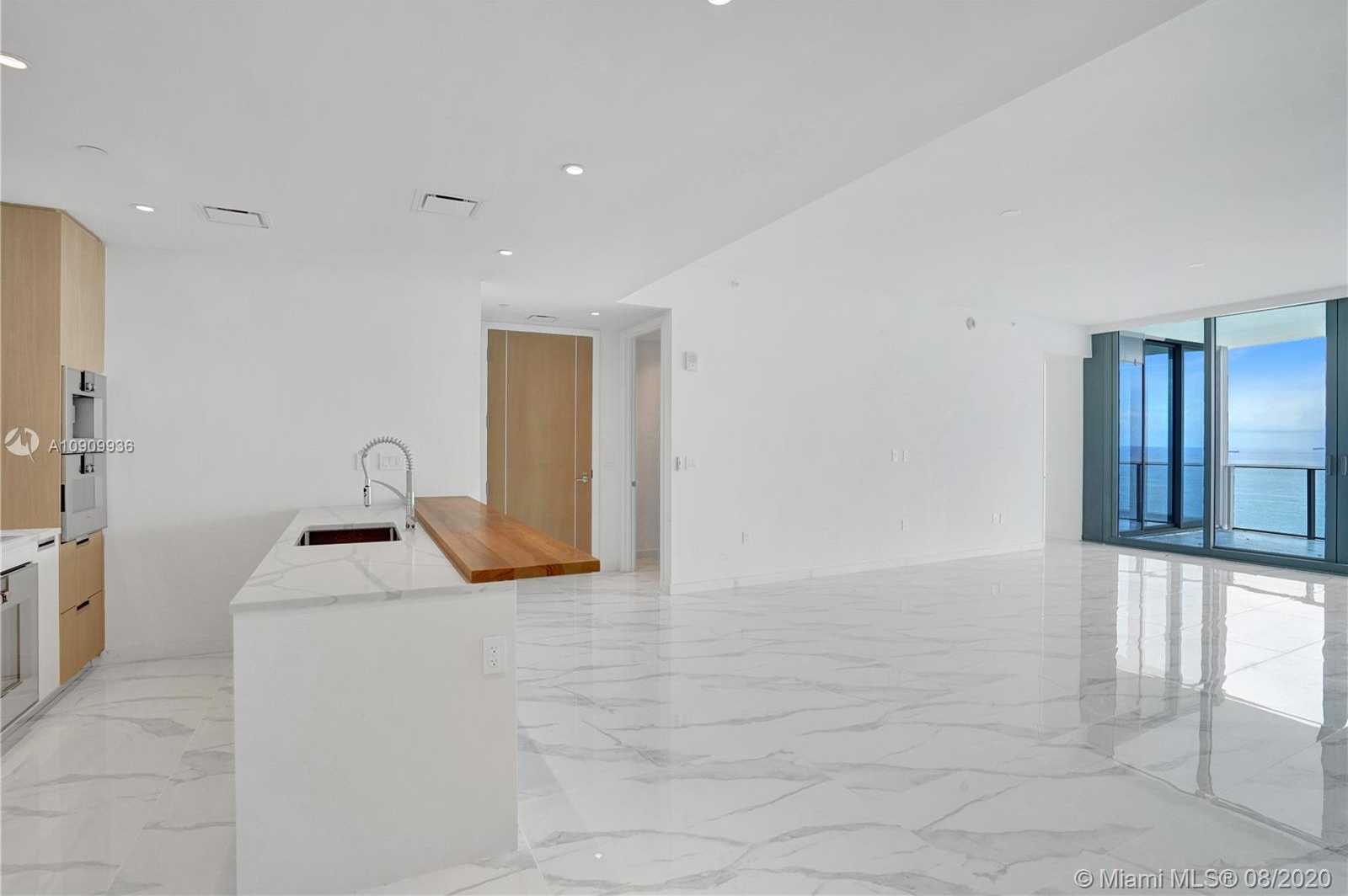 Small Image of 15701 COLLINS AVE #3204, Sunny Isles Beach Number 10