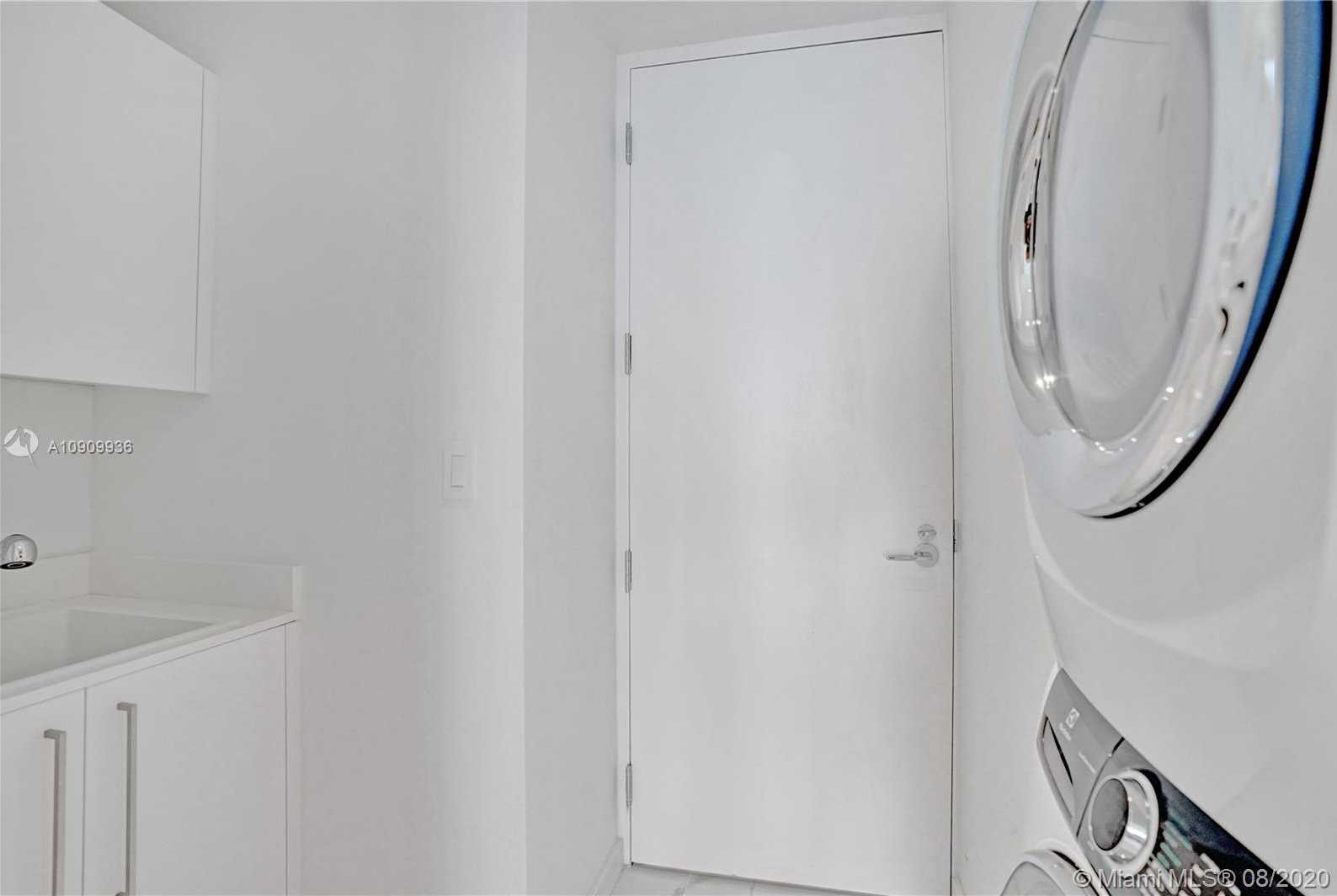 Small Image of 15701 COLLINS AVE #3204, Sunny Isles Beach Number 12