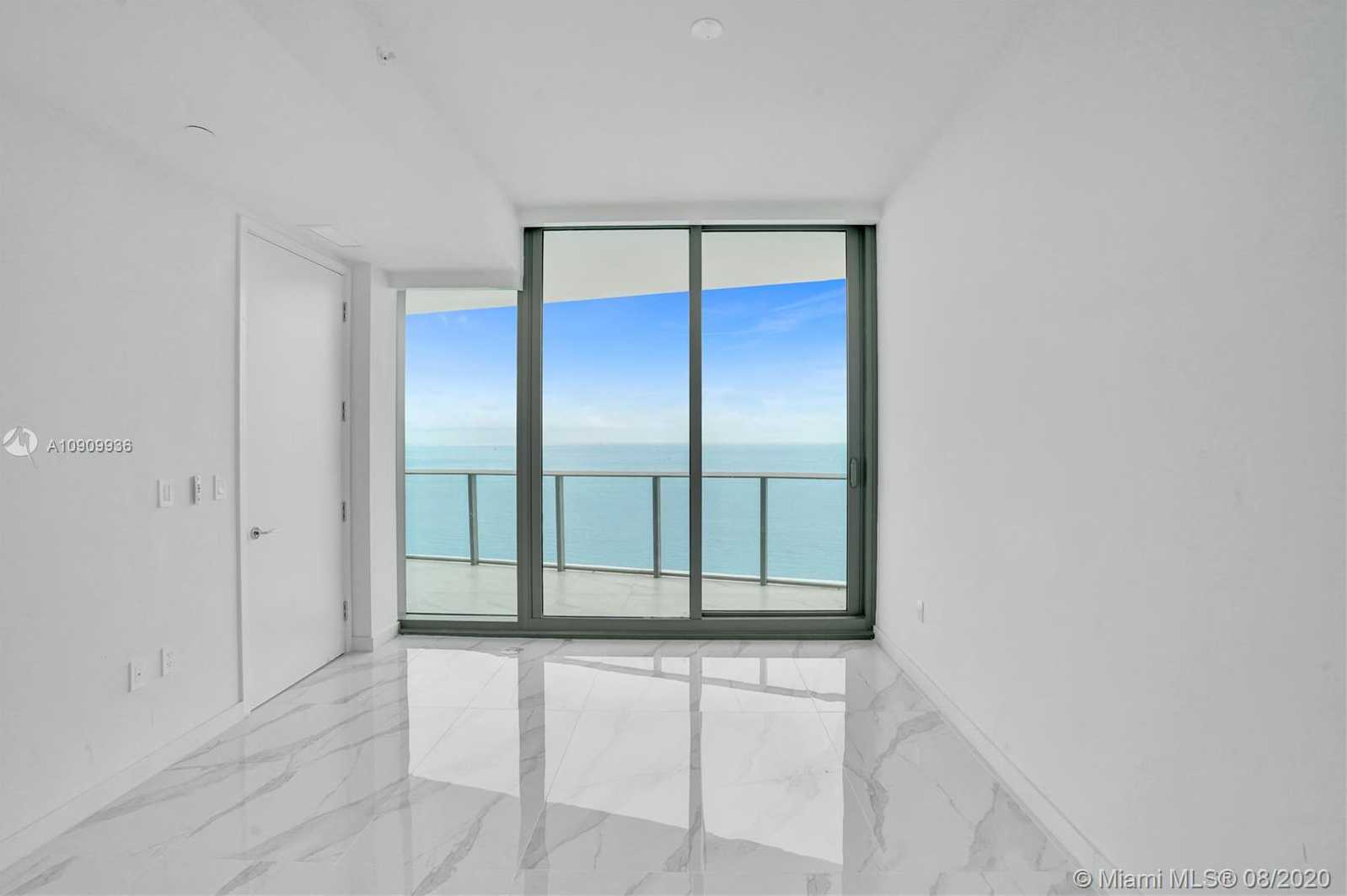 Small Image of 15701 COLLINS AVE #3204, Sunny Isles Beach Number 32