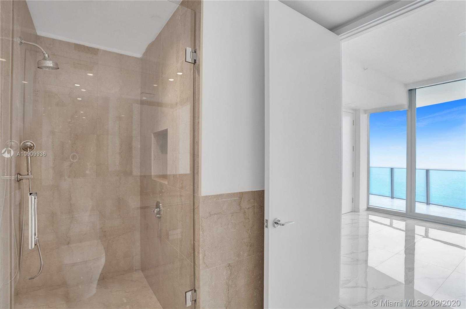 Small Image of 15701 COLLINS AVE #3204, Sunny Isles Beach Number 34
