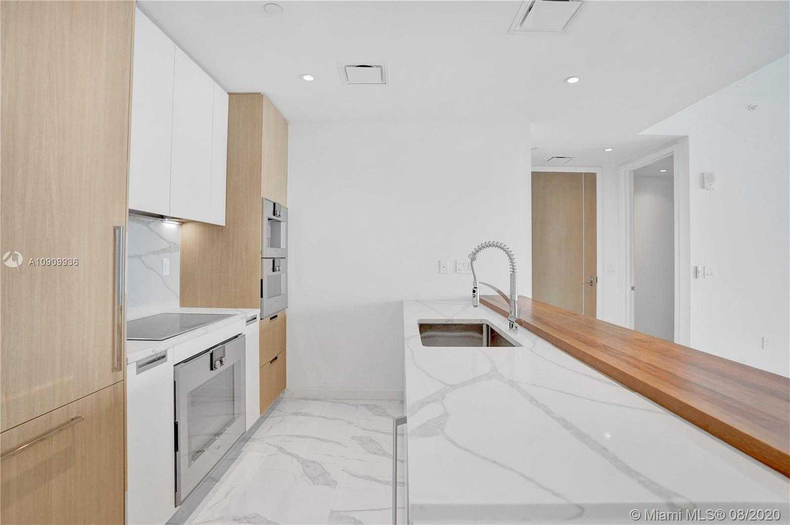 Small Image of 15701 COLLINS AVE #3204, Sunny Isles Beach Number 6